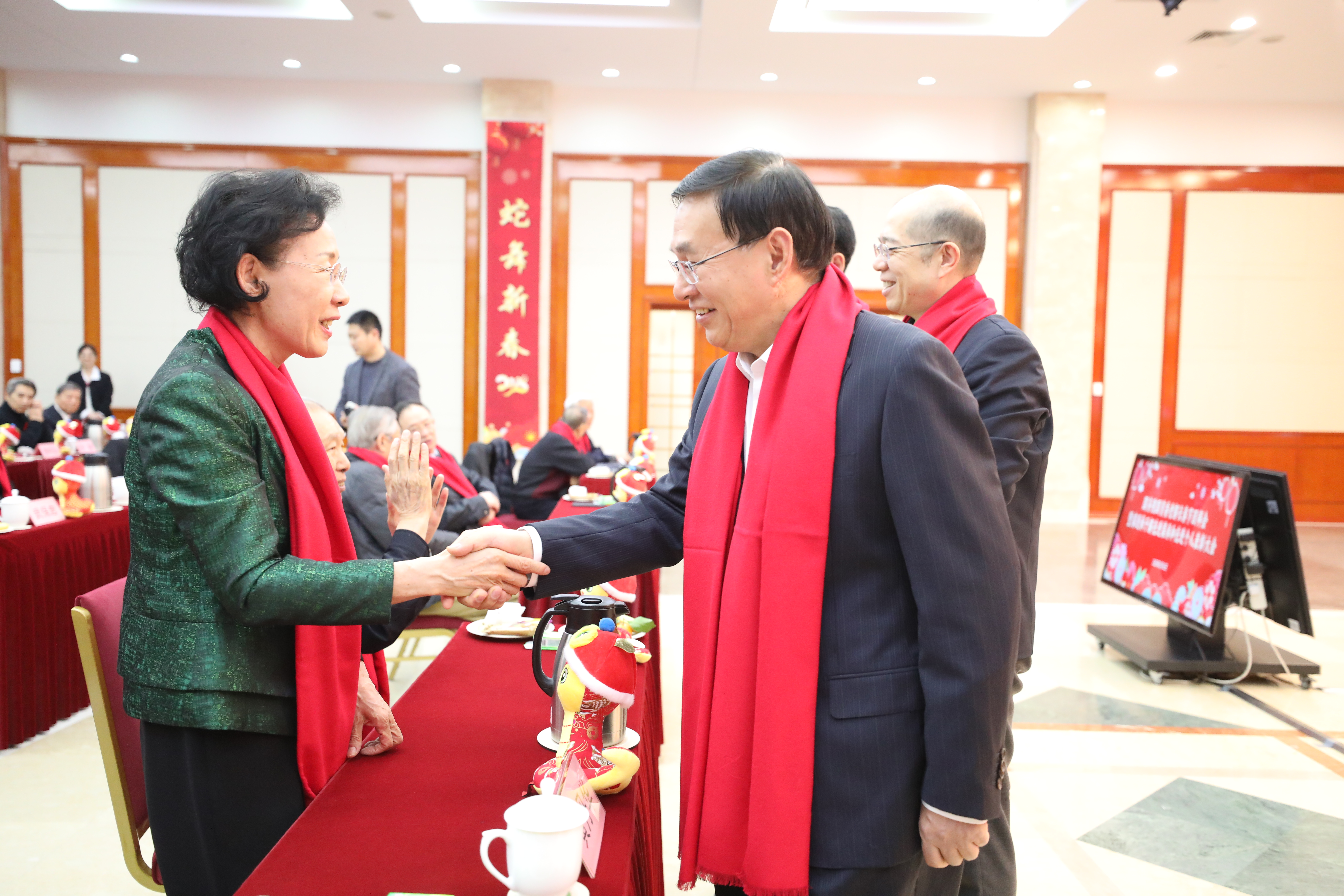 张玉卓、、、国资、、、央企、、、国资委、、、书记、、、主任、、、国企、、、企业刷新